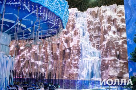 Заснеженная скала - парк остров мечты фото 14