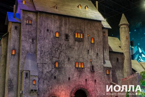 роспись фасада отеля трансильвания - фото 3