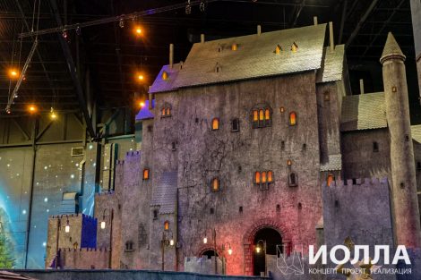 роспись фасада отеля трансильвания - фото 8