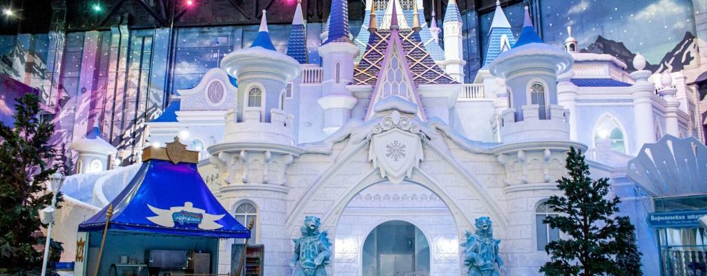 Замок Снежной королевы фото